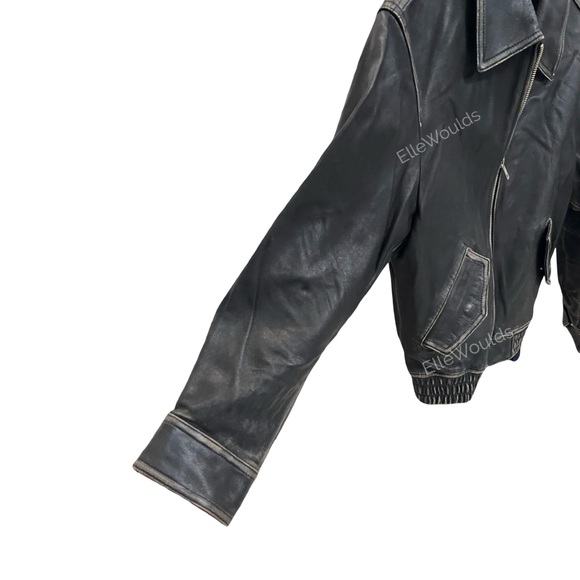 Dunst Genuine Lambskin Leather
Bomber Jacket Distressed Black Size
XS - Picture 4 of 10